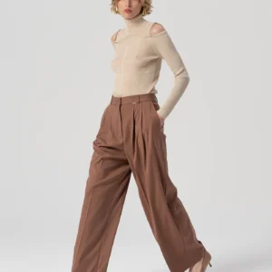 Knitwear fit with ribs